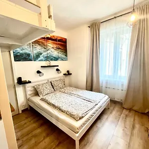 Liberty Bridge Zenta Apartamento